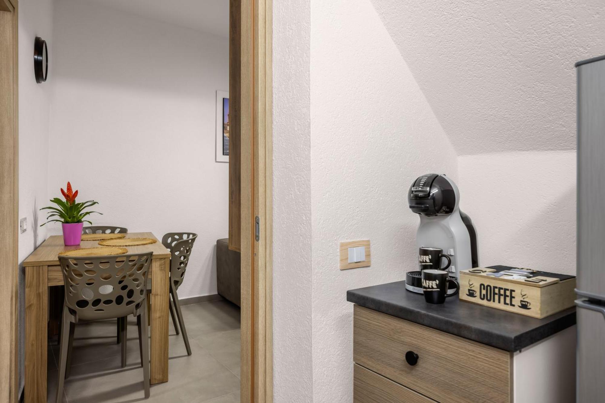 G E B Central Apartment Palermo Buitenkant foto