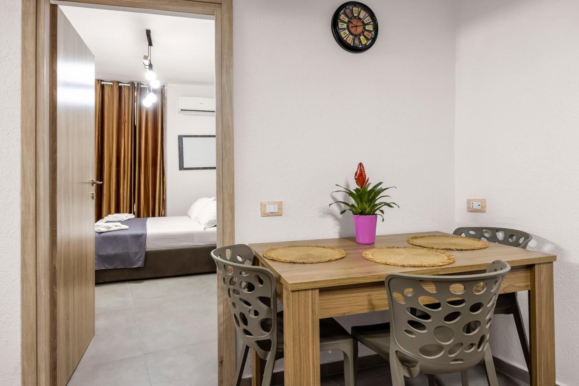 G E B Central Apartment Palermo Buitenkant foto
